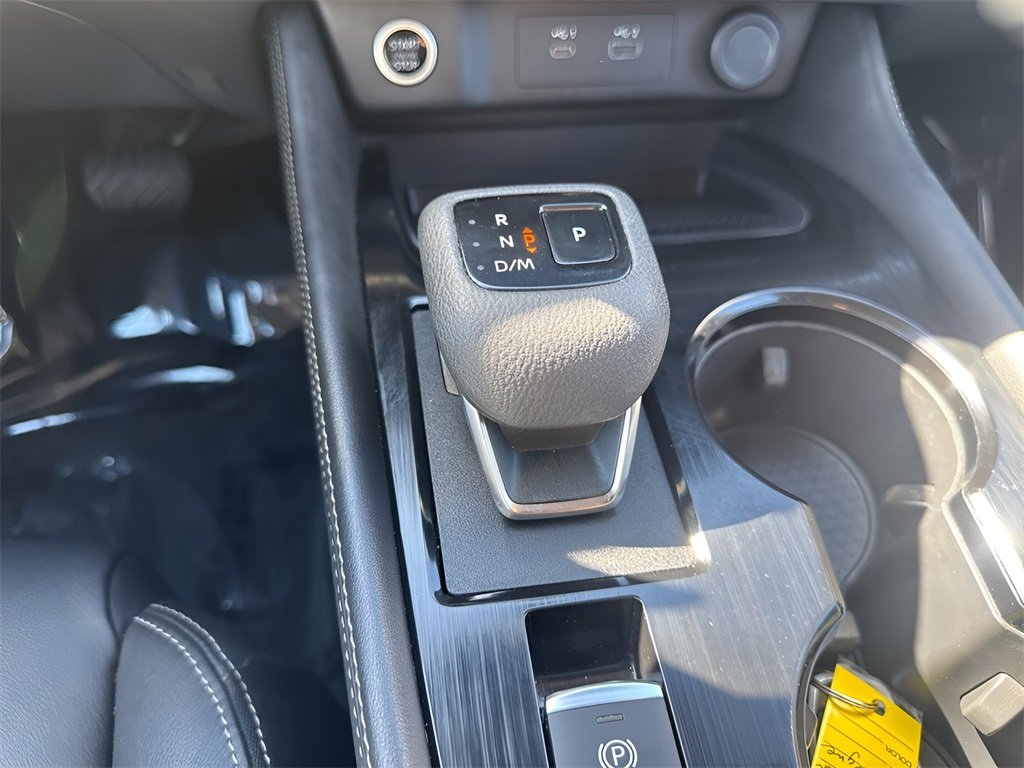 2023 Nissan Rogue SL photo 18