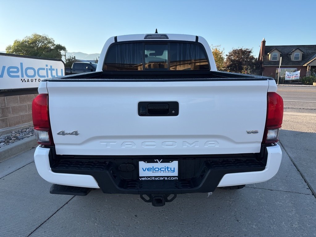 2019 Toyota Tacoma SR5 photo 4