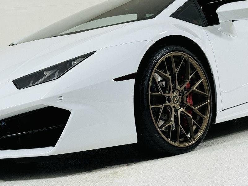2019 Lamborghini Huracan photo 7