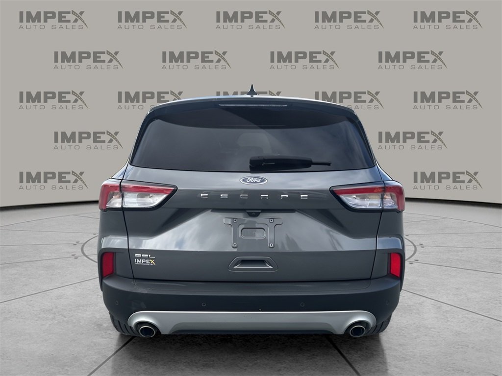 2022 Ford Escape SEL photo 4