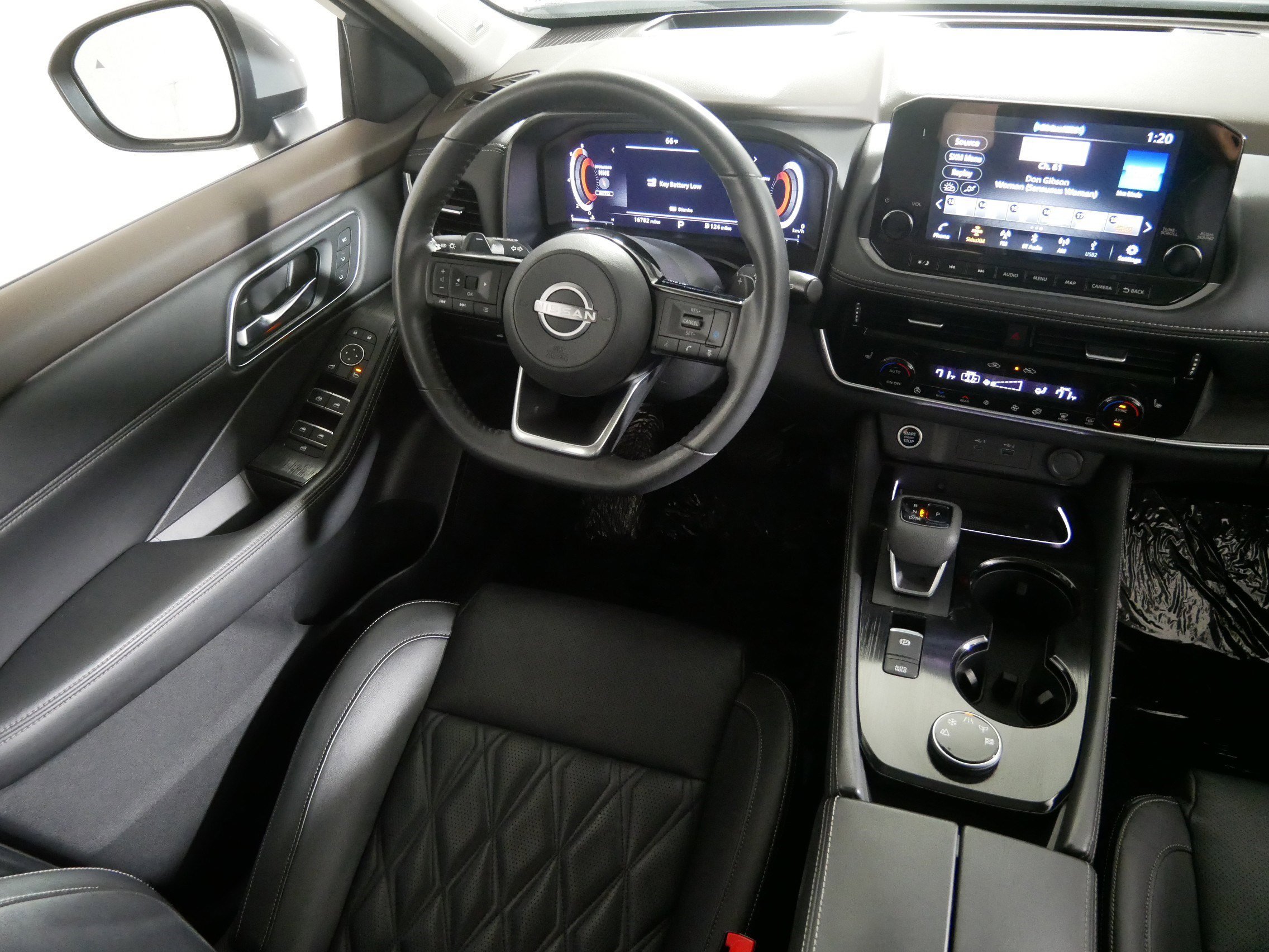2022 Nissan Rogue Platinum photo 9