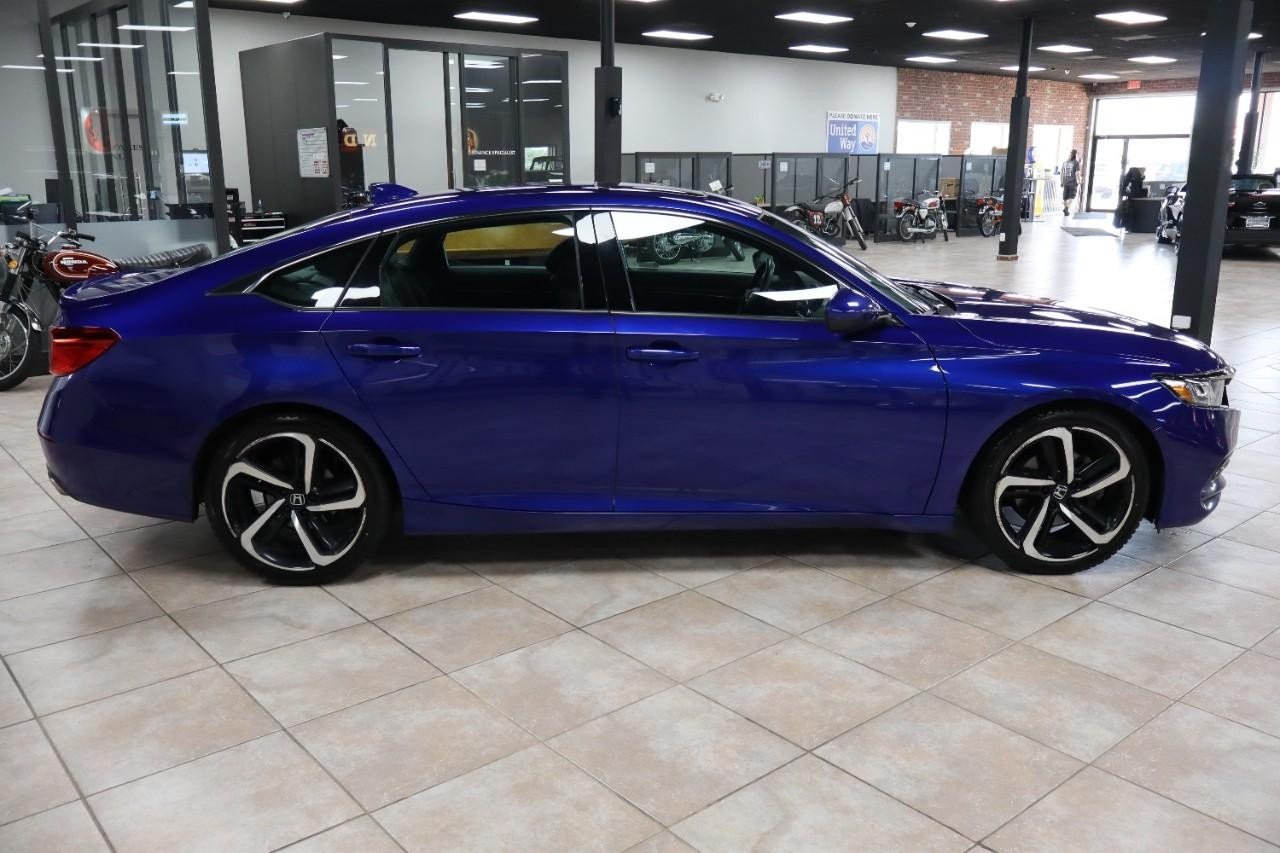 2019 Honda Accord Sport photo 5