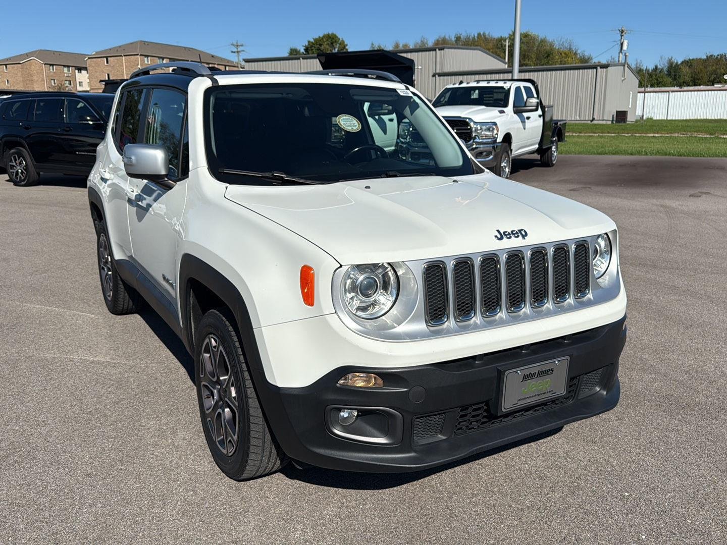 2017 Jeep Renegade Limited photo 2