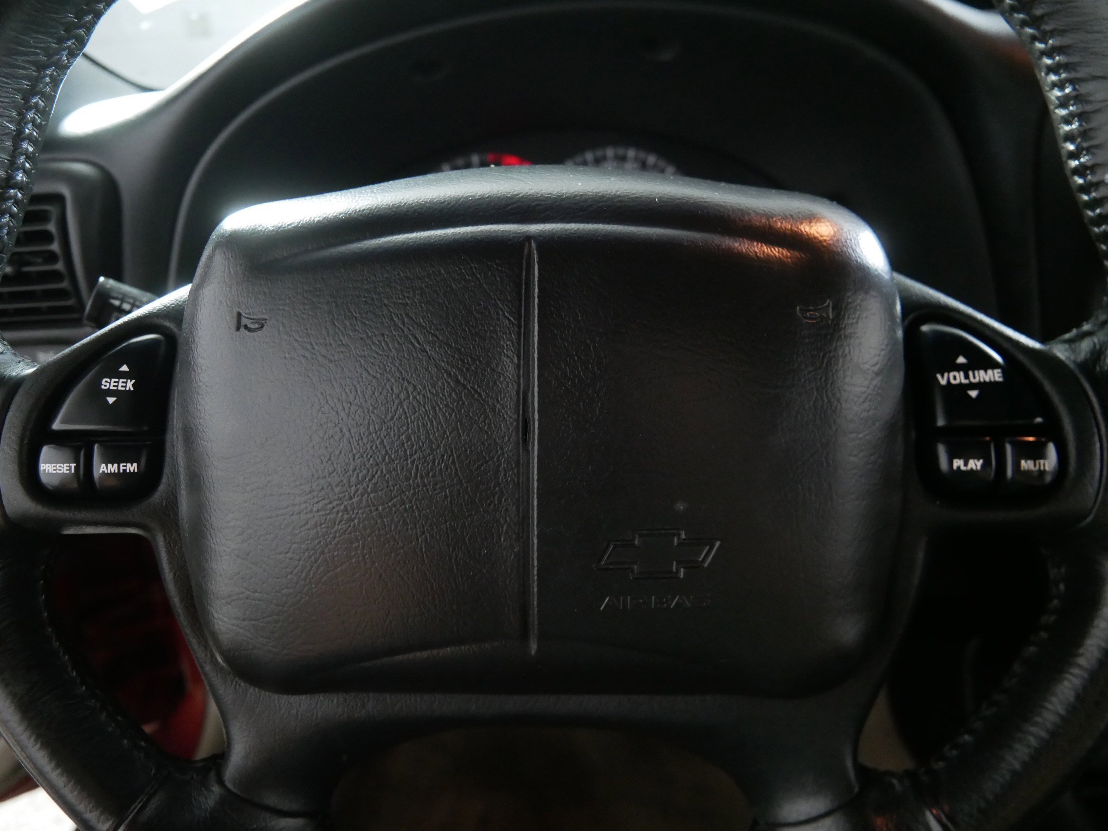 2002 Chevrolet Camaro Sport Coupe photo 23