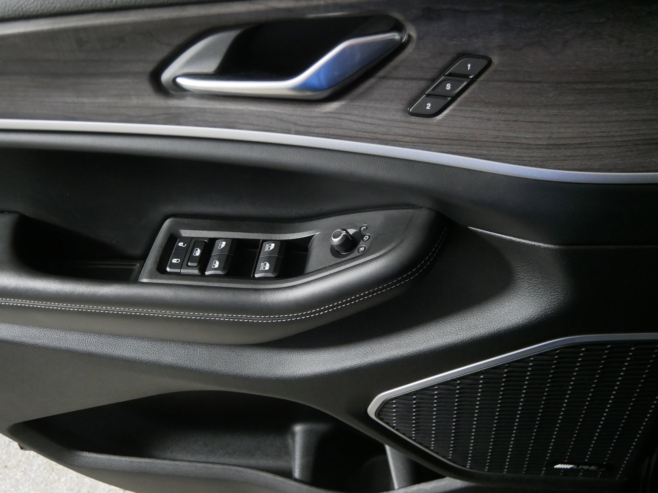 2021 Jeep Grand Cherokee Limited photo 19