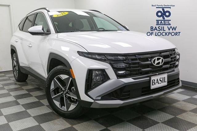 2025 Hyundai Tucson SEL photo 2