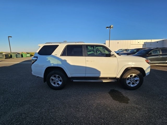2018 Toyota 4Runner SR5 Premium photo 4
