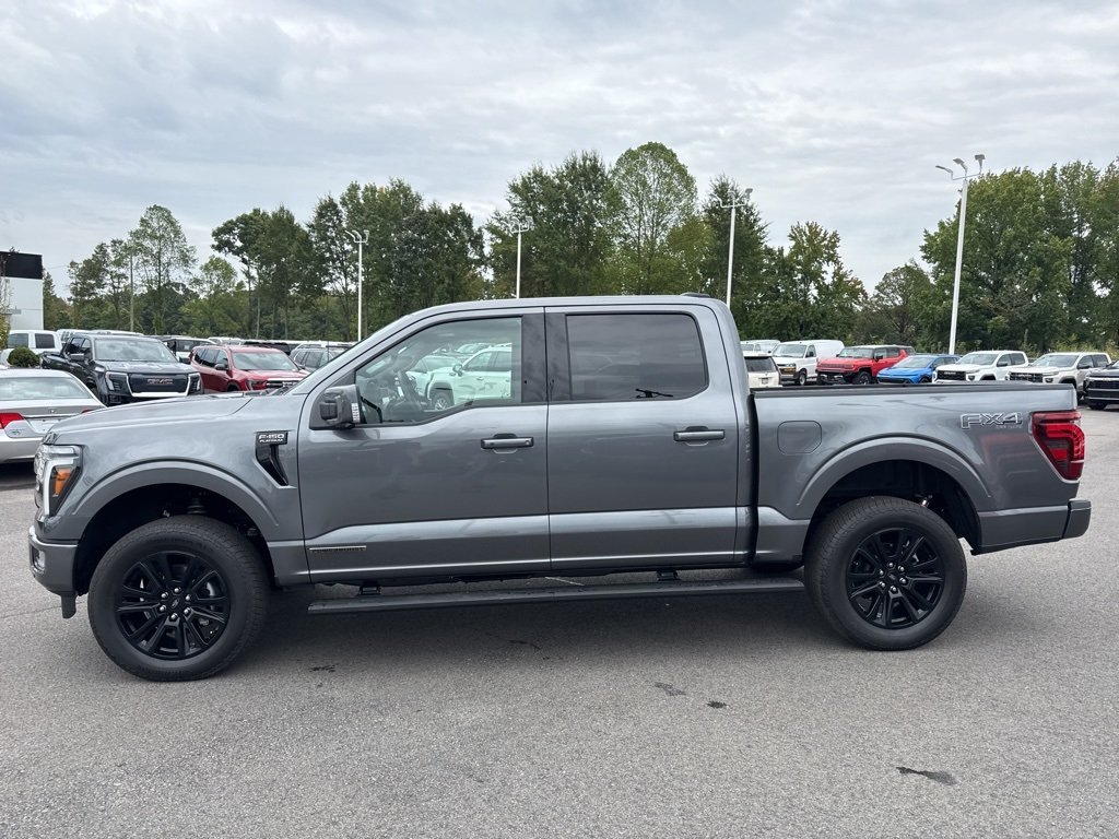2025 Ford F-150 Platinum photo 2
