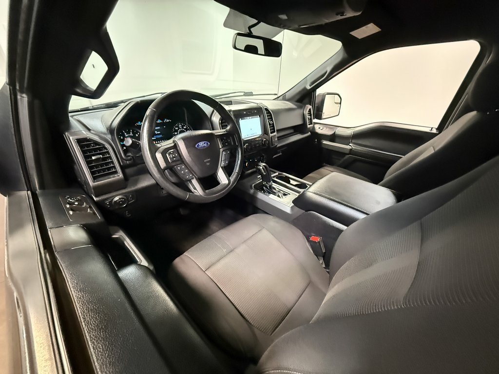 2017 Ford F-150 XLT photo 53