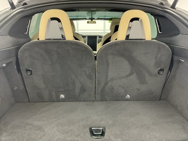 2016 Tesla Model X 90D photo 20