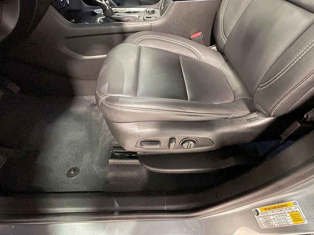 2023 Chevrolet Traverse Leather photo 17
