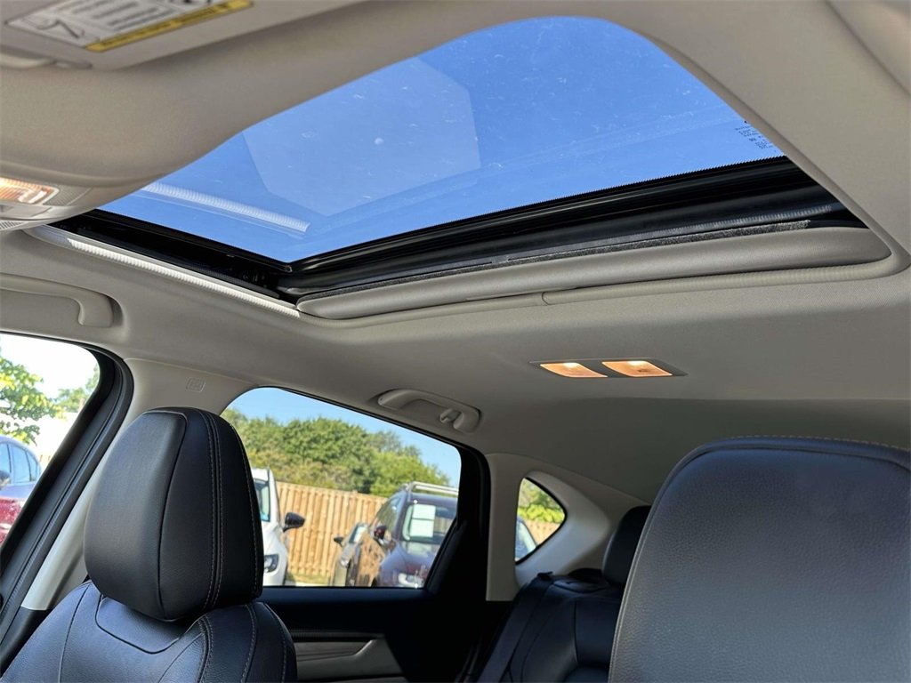 2023 Mazda CX-5 2.5 S Preferred photo 3