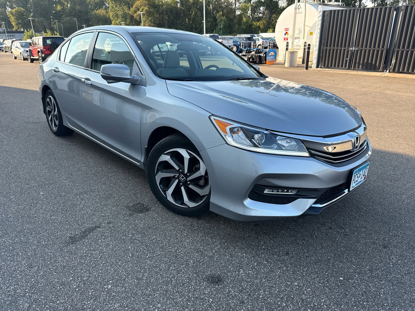 2017 Honda Accord EX photo 2