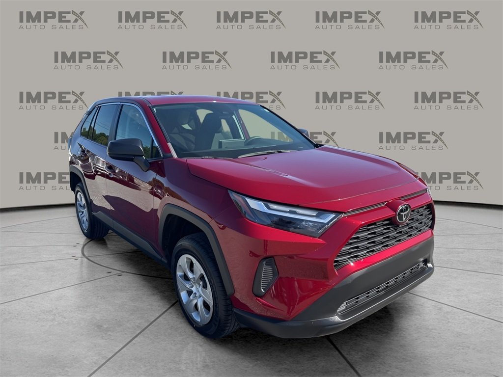 2023 Toyota RAV4 LE photo 7