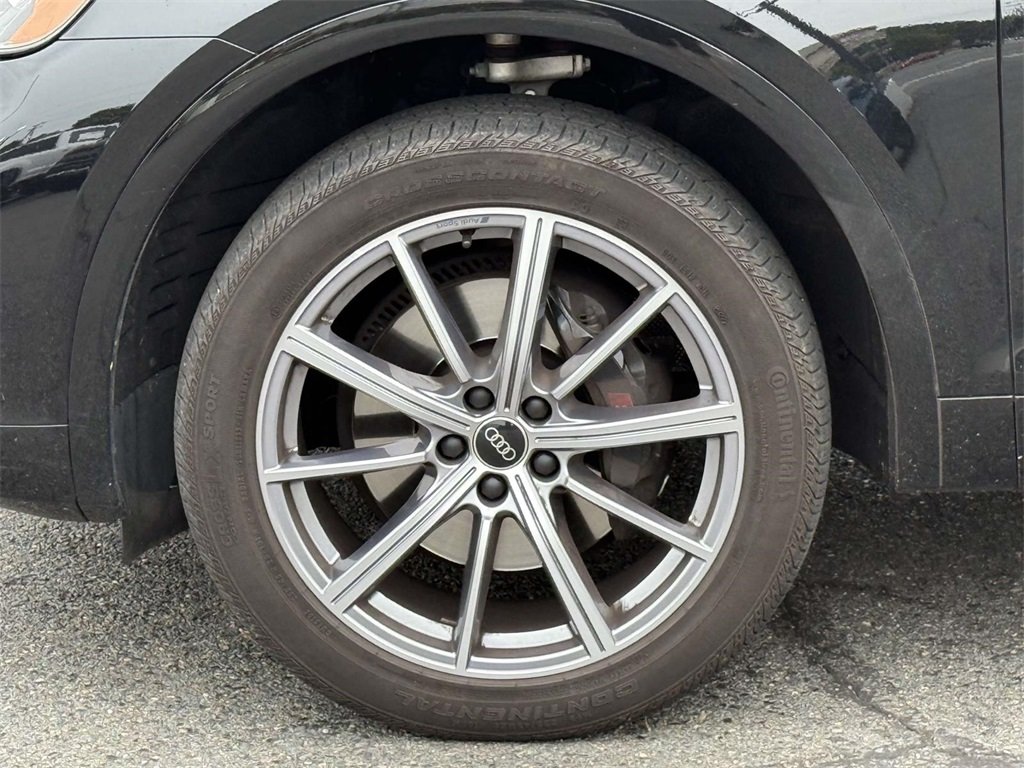 2022 Audi SQ5 Premium Plus photo 11