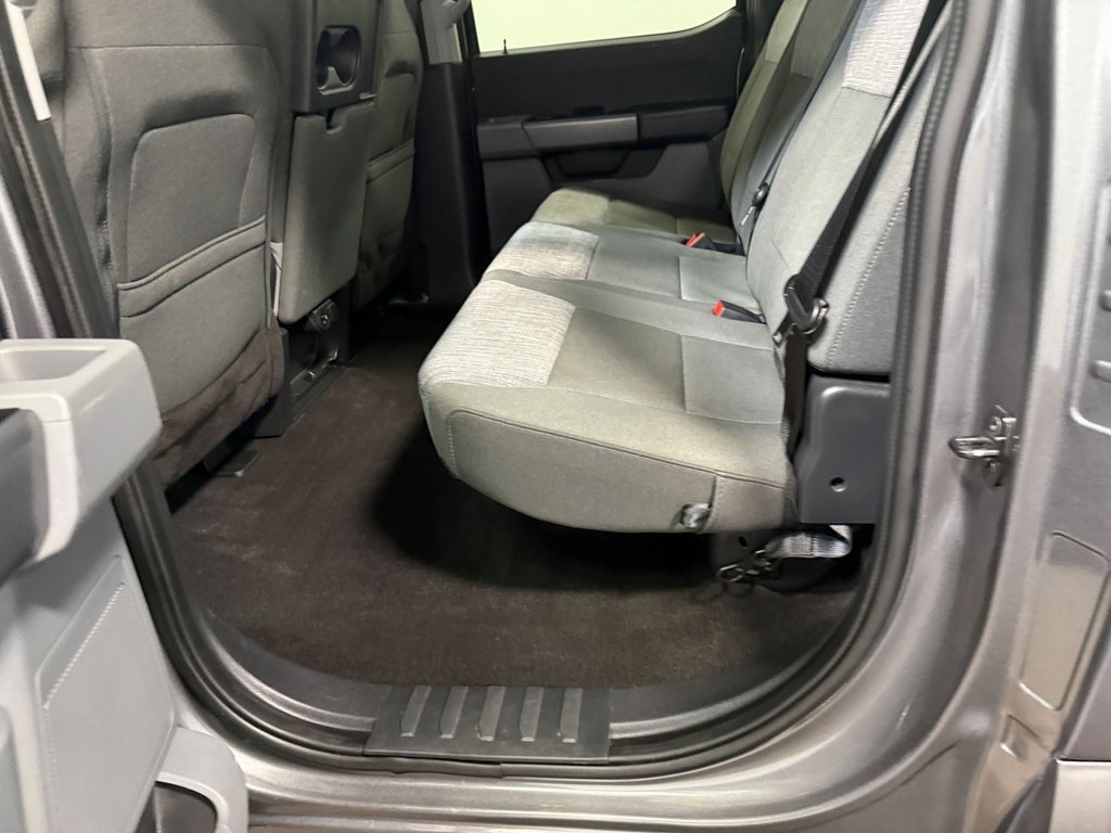 2023 Ford F-150 XLT photo 45