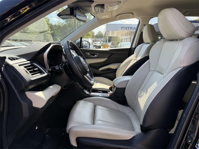 2024 Subaru Ascent Limited photo 8
