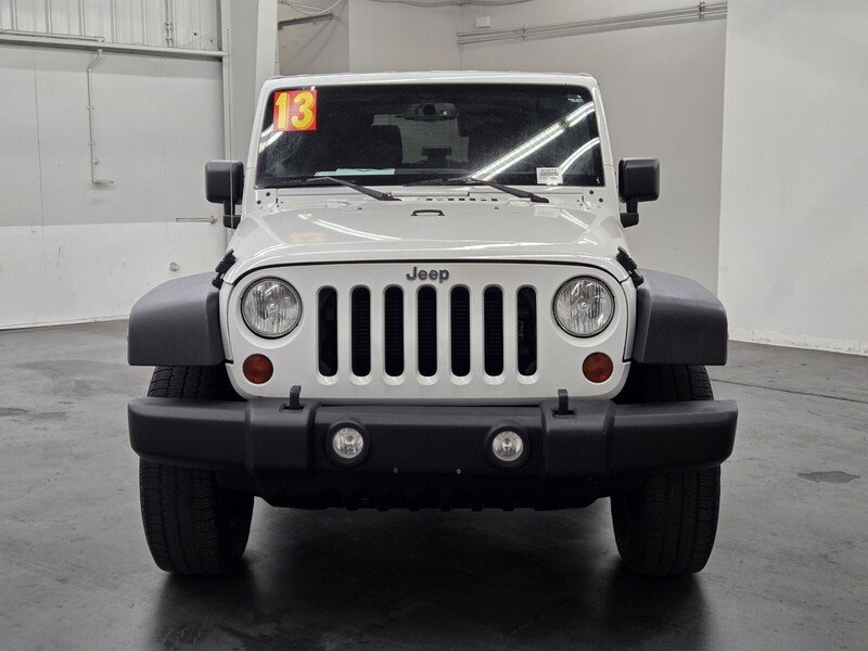 2013 Jeep Wrangler Sport photo 4