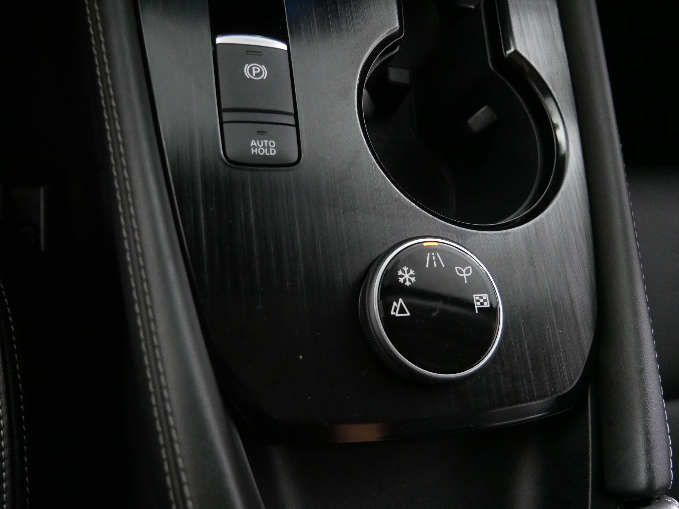 2022 Nissan Rogue SL photo 28