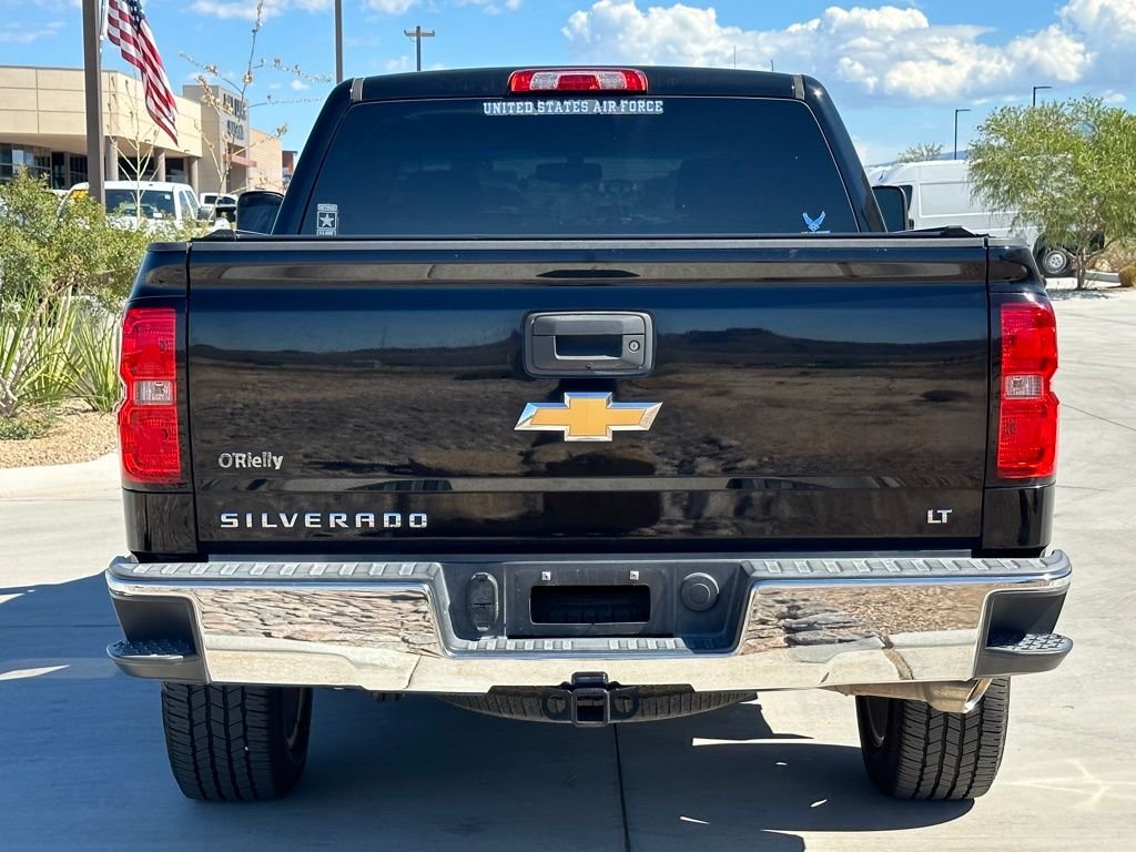 2017 Chevrolet Silverado 1500 LT photo 4