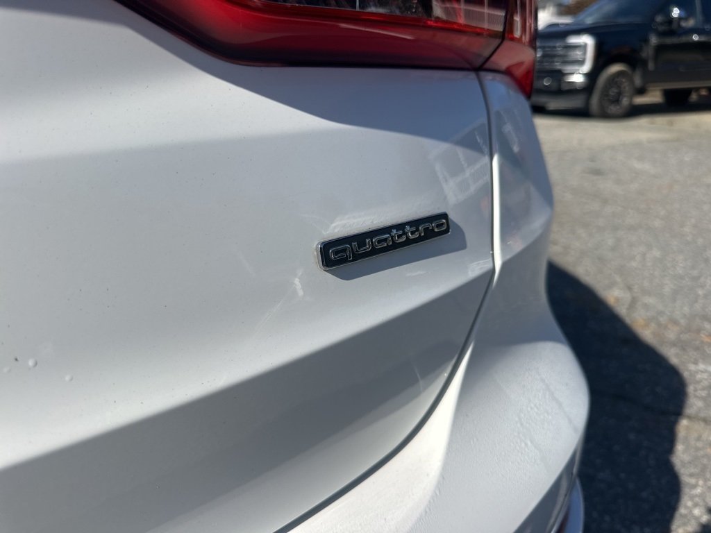 2023 Audi Q3 S line Premium photo 29