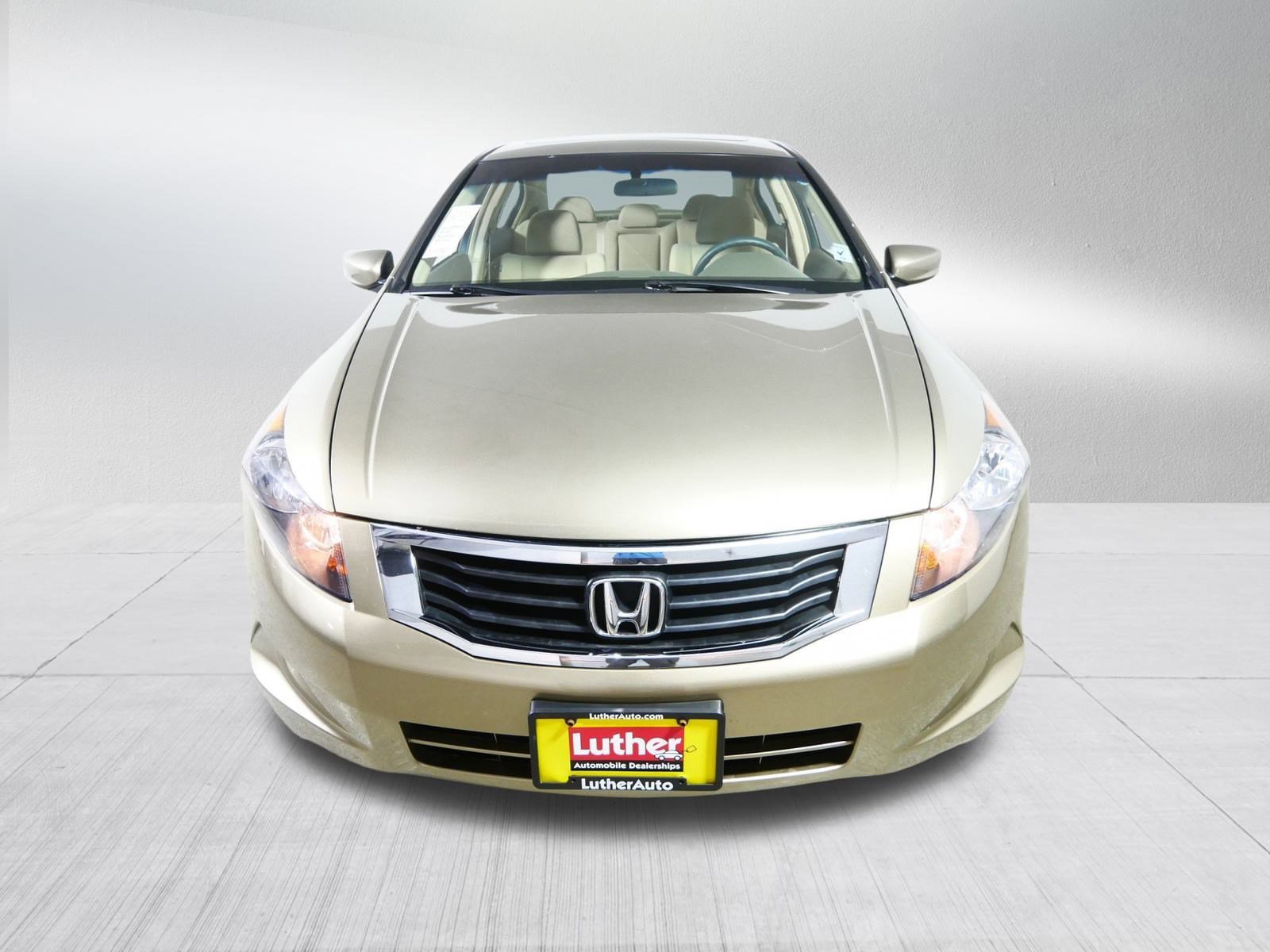 2009 Honda Accord EX photo 2