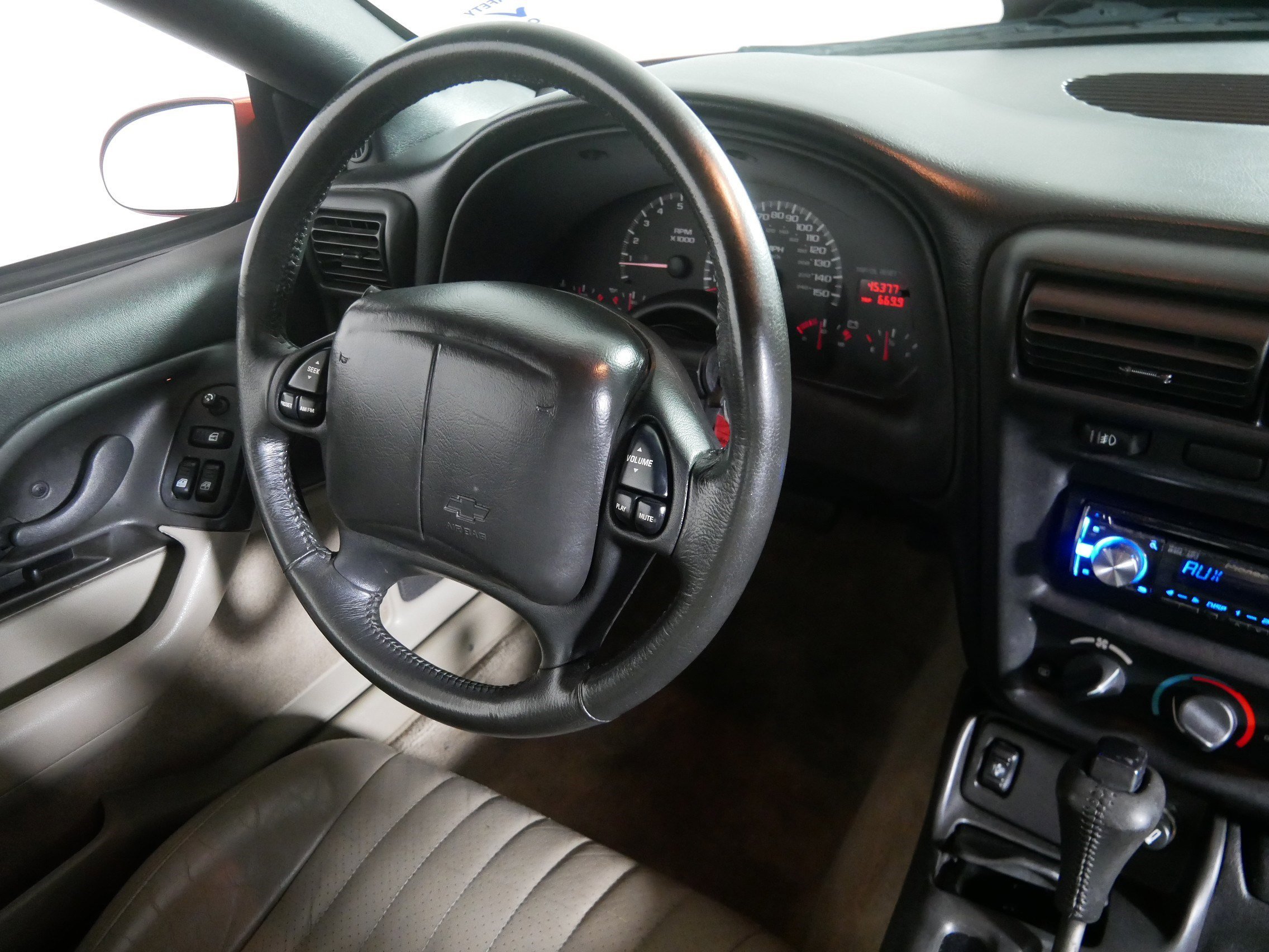 2002 Chevrolet Camaro Sport Coupe photo 9