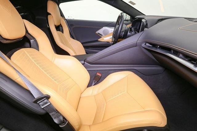 2021 Chevrolet Corvette Stingray 2LT photo 19