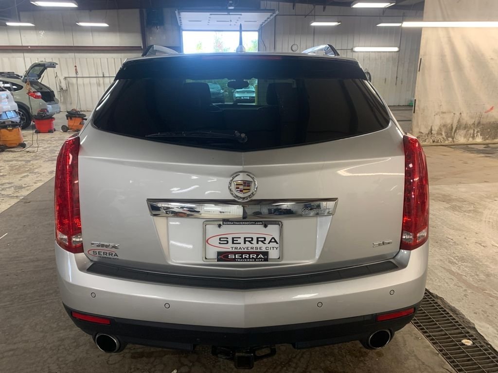 2014 Cadillac SRX Luxury photo 3