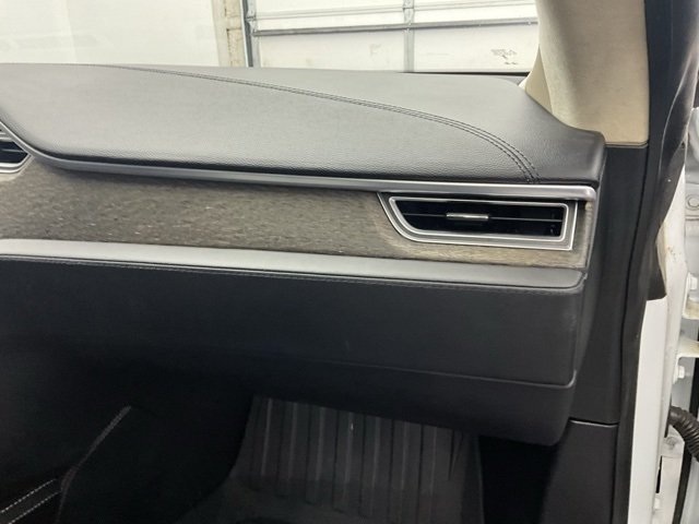 2014 Tesla Model S photo 11