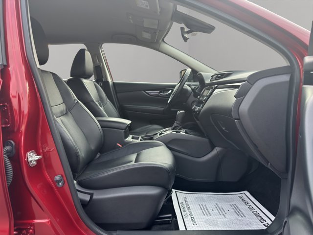 2022 Nissan Rogue Sport SL photo 16
