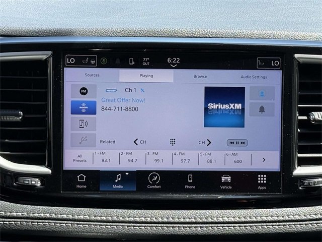 2023 Chrysler Pacifica Hybrid Touring L photo 17