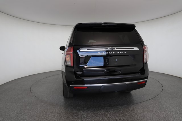 2023 Chevrolet Suburban LS photo 13