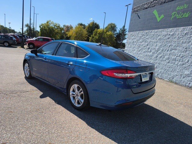 2018 Ford Fusion Hybrid S photo 3