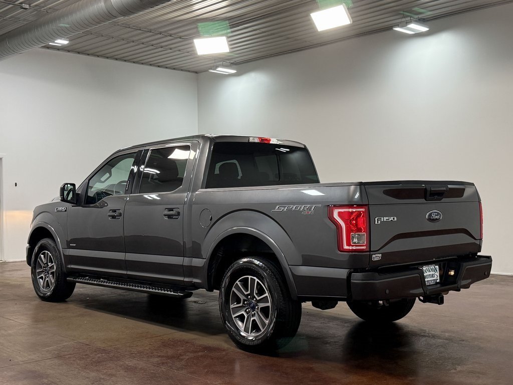 2017 Ford F-150 XLT photo 2
