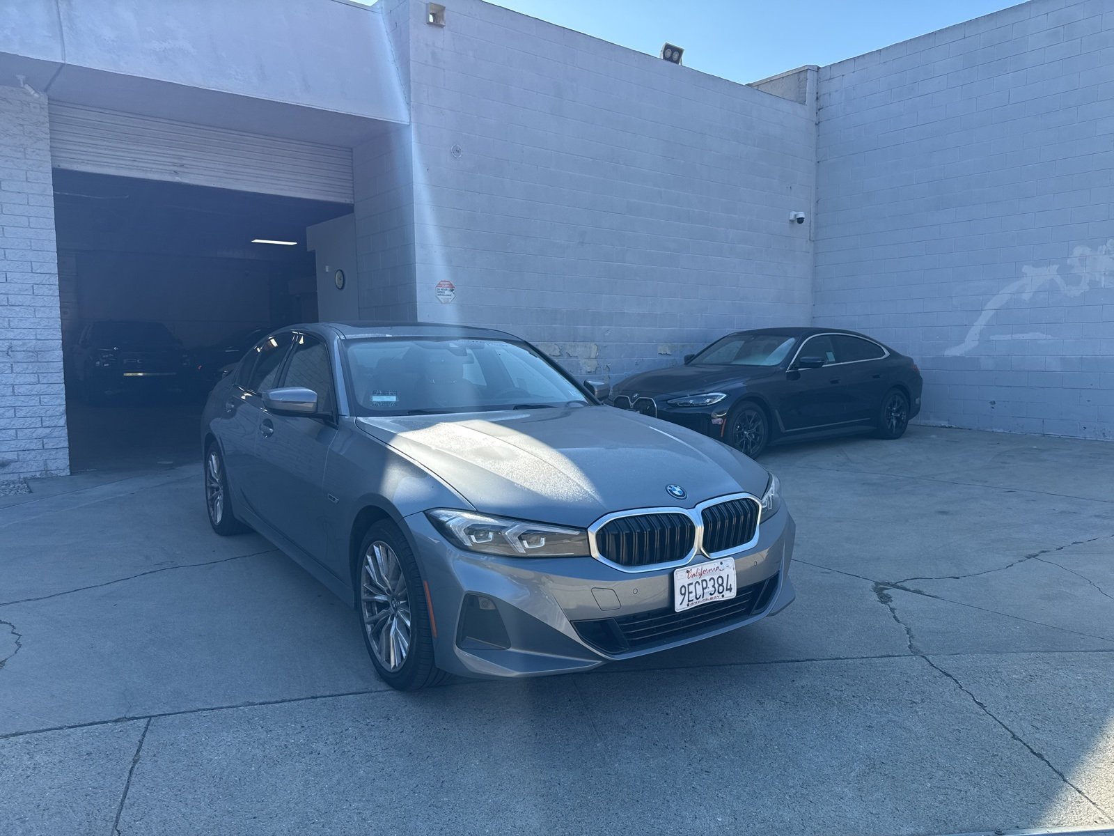 2023 Bmw 330e photo 3