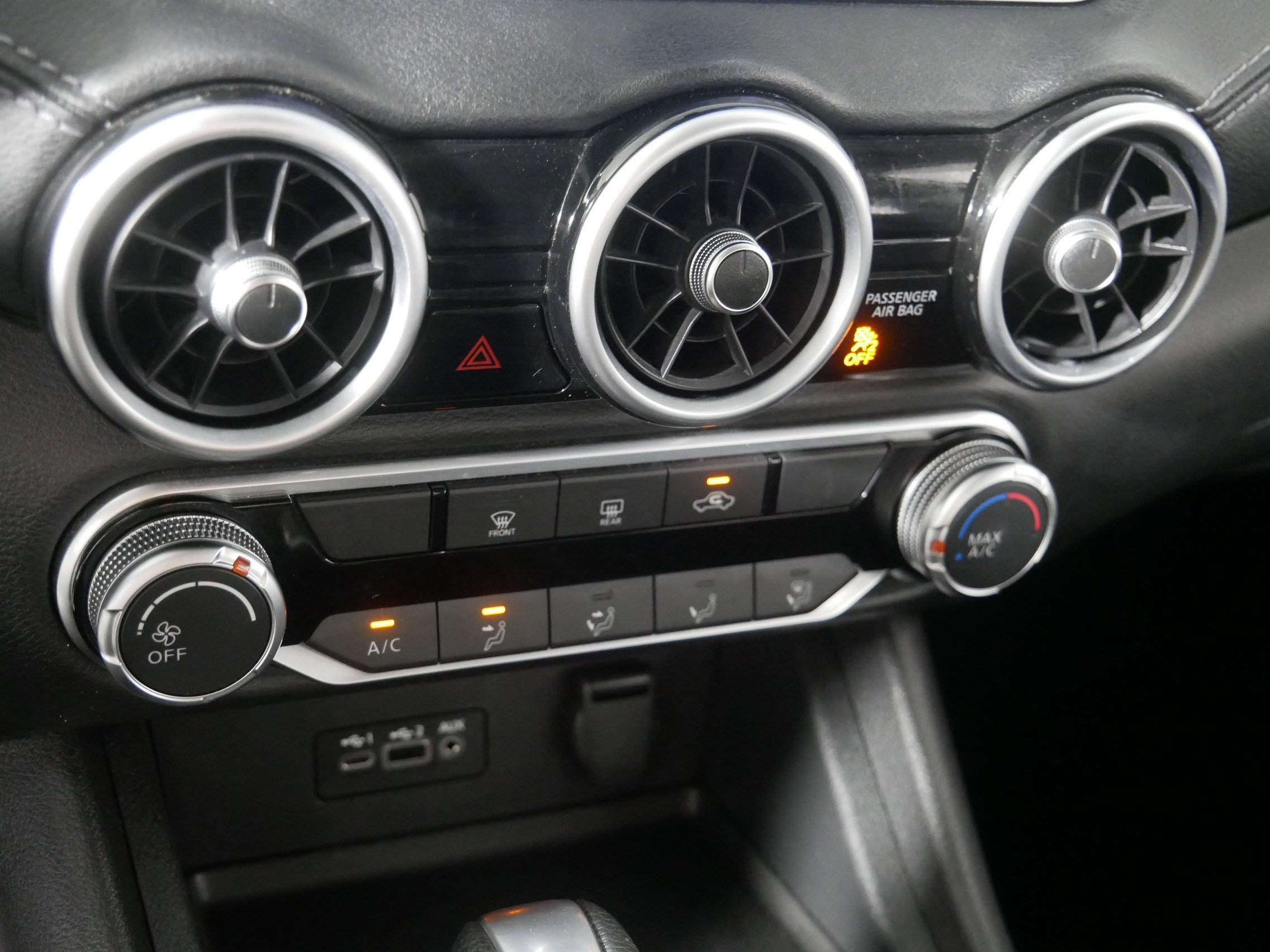 2023 Nissan Sentra SV photo 22
