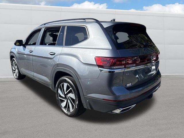 2025 Volkswagen Atlas SE Technology photo 3