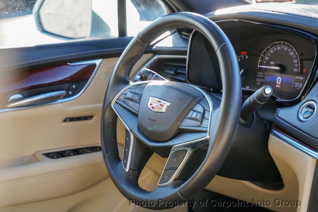 2017 Cadillac XT5 Luxury photo 20