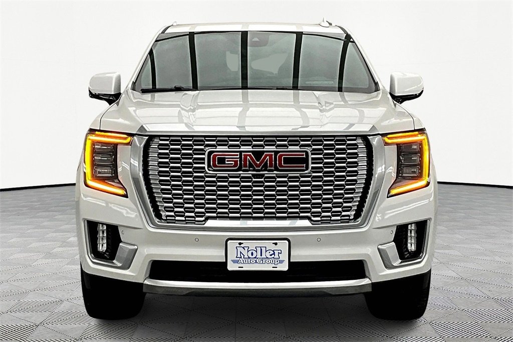 2023 Gmc Yukon Denali photo 3