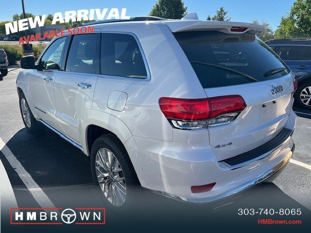 2017 Jeep Grand Cherokee Summit photo 3