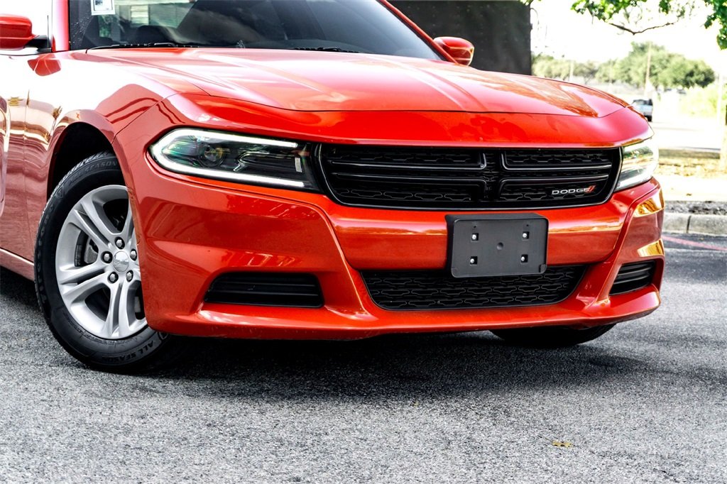 2022 Dodge Charger SXT photo 3