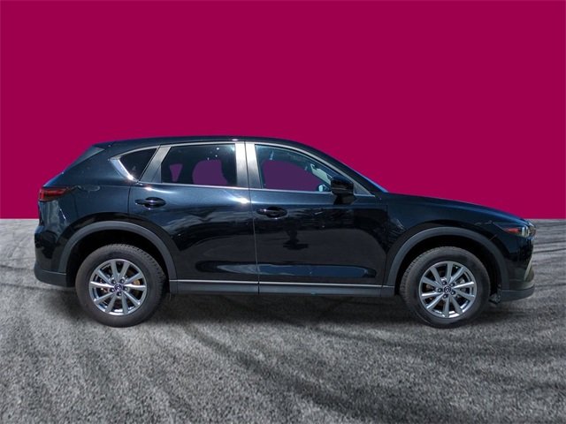 2022 Mazda CX-5 2.5 S Preferred photo 2