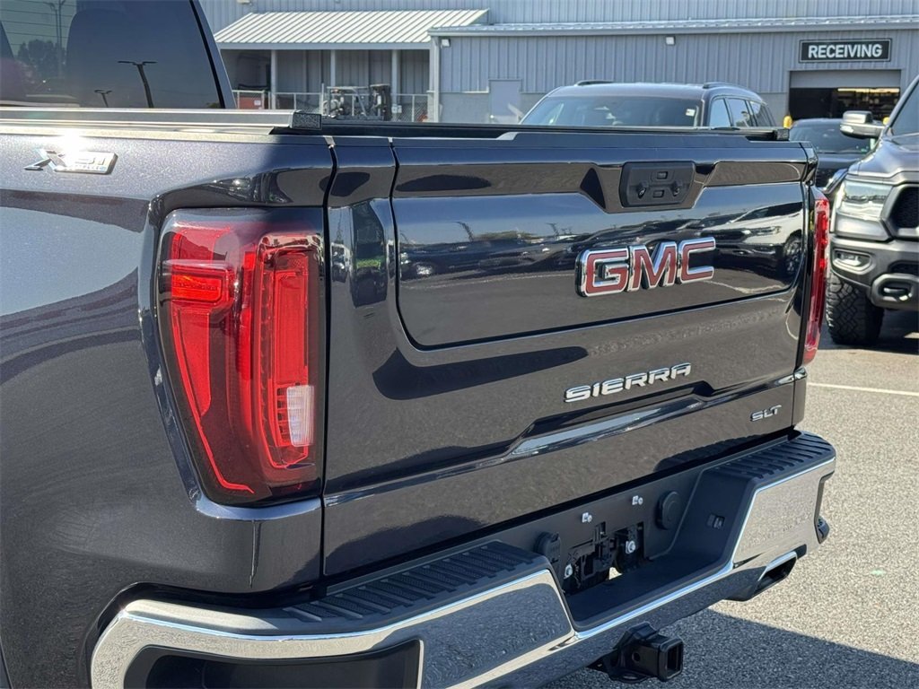 2023 Gmc Sierra 1500 SLT photo 10