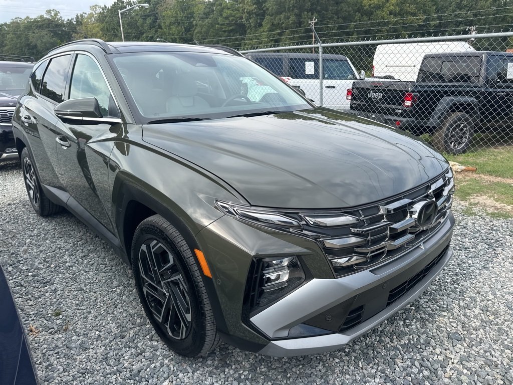 2025 Hyundai Tucson Limited photo 2