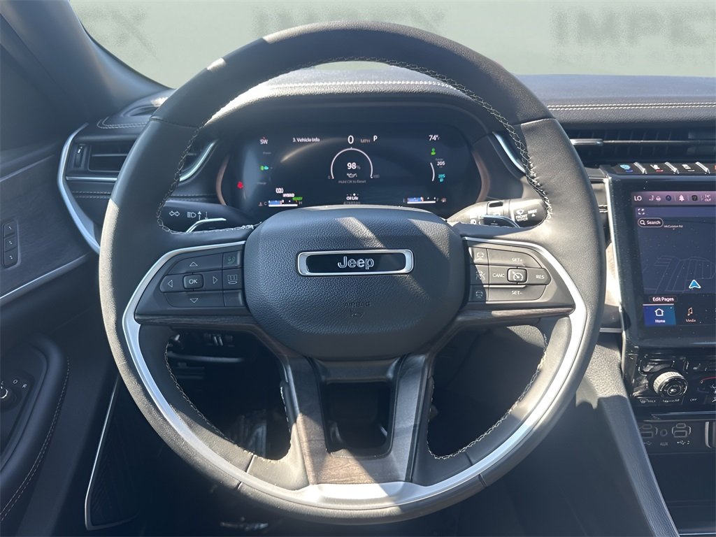 2024 Jeep Cherokee Limited 4xe photo 13