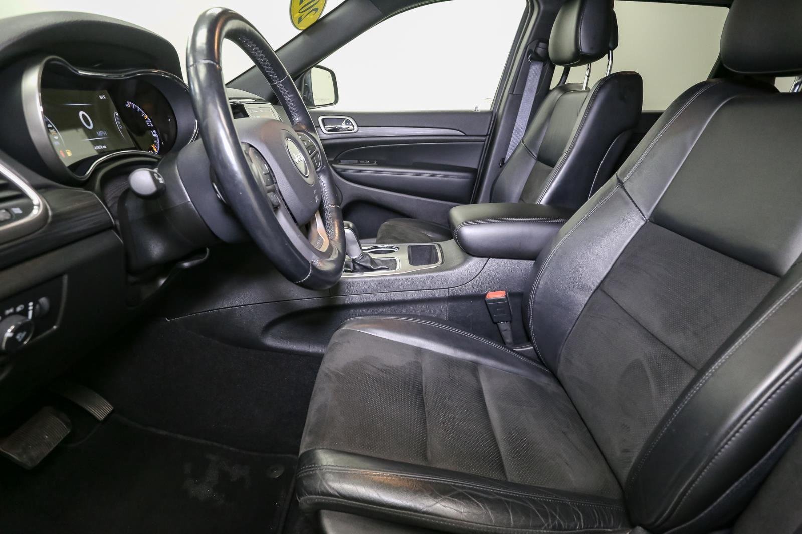 2021 Jeep Grand Cherokee Laredo X photo 37