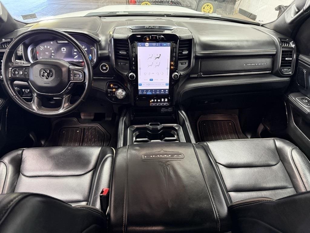 2023 Ram 1500 Limited photo 13