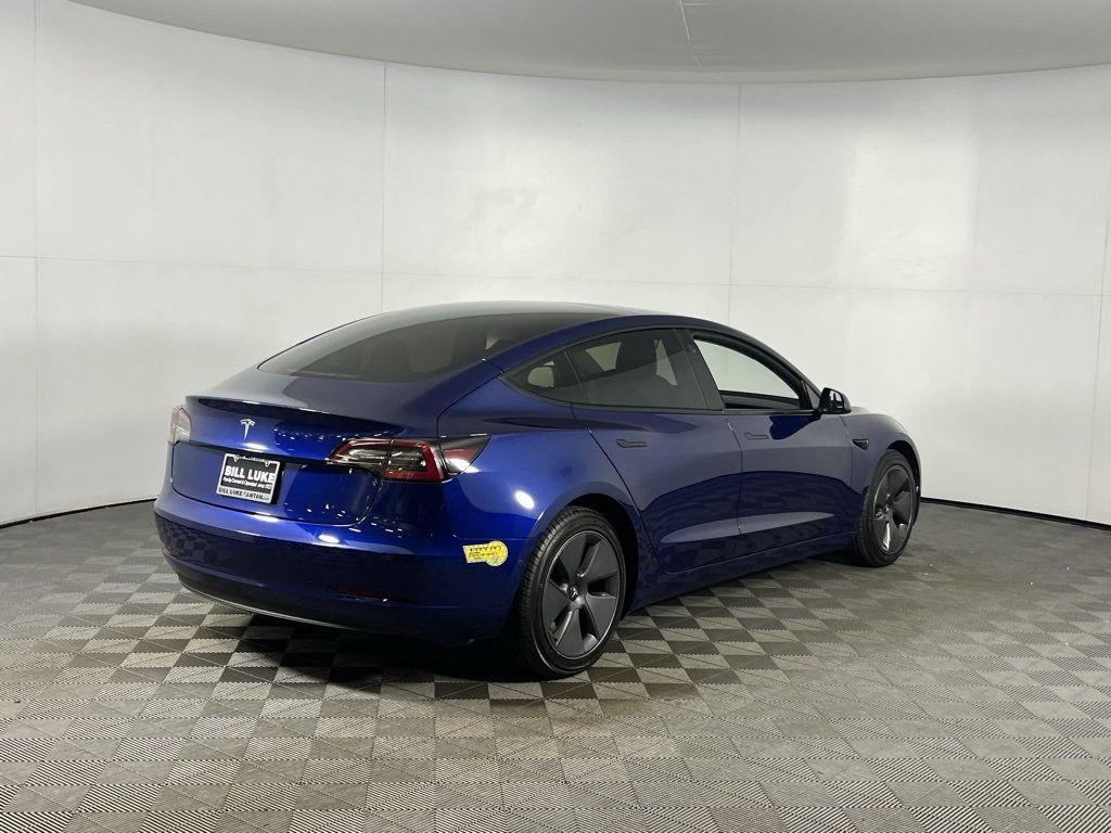 2022 Tesla Model 3 photo 4