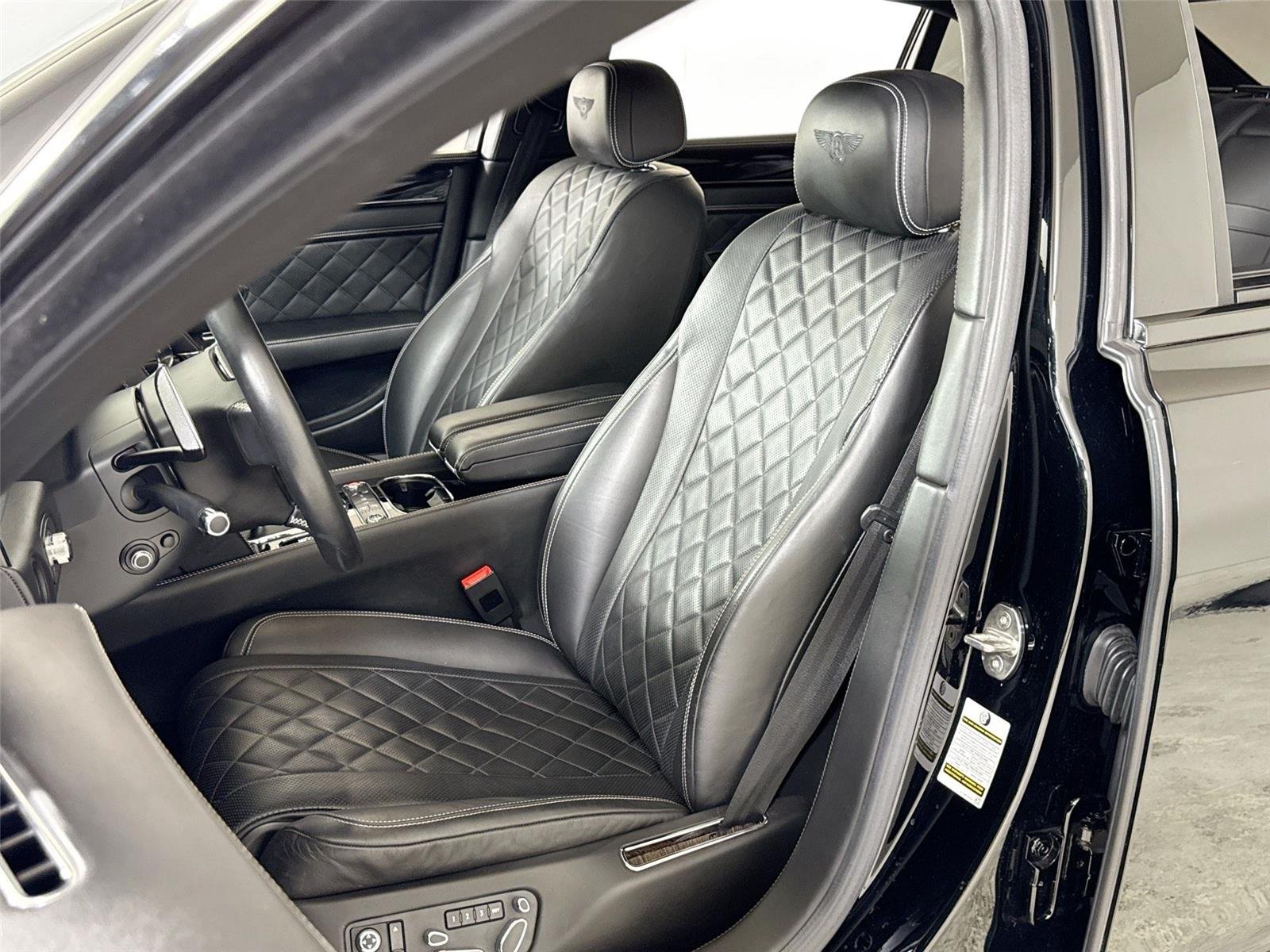 2018 Bentley Flying Spur W12 photo 9